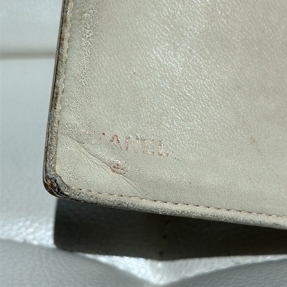 Chanel cream caviar continental long flap wallet clutch - Picture 7 of 13